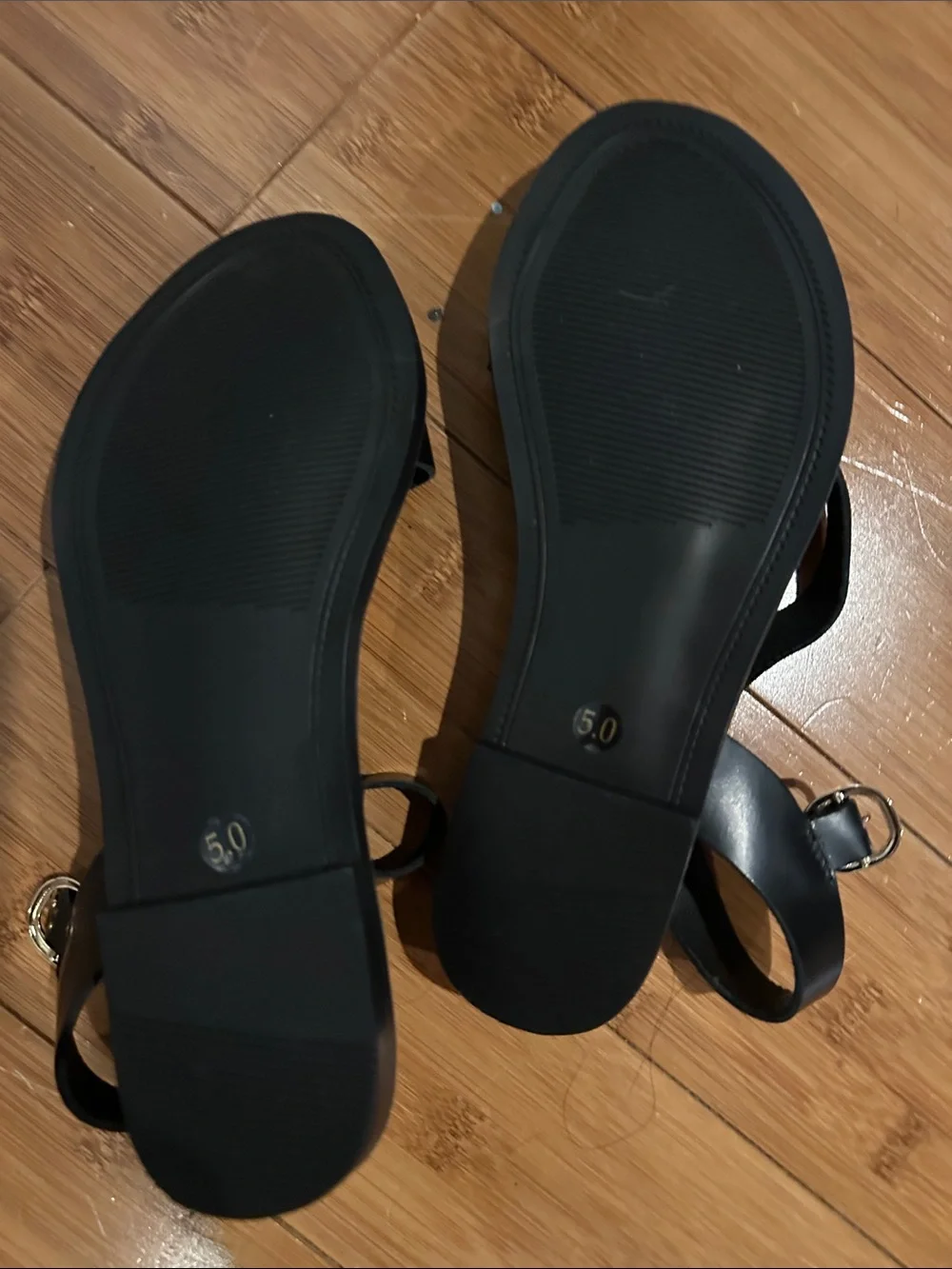 Steve Madden Black Leather Strappy Flat Sandals size 5 women's kids 3.5